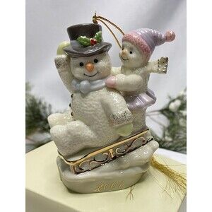 LENOX “Hold On Tight” Exclusive Edition Snowman & Baby Snowman Ornament 2001 NEW